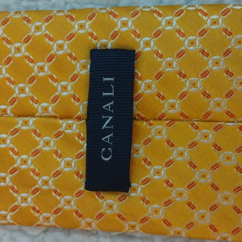 Canali Yellow/Gold Geometric Silk Tie (Made in Italy) - Picture 6 of 9